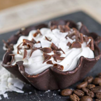 Helado de flor de chocolate café y coco