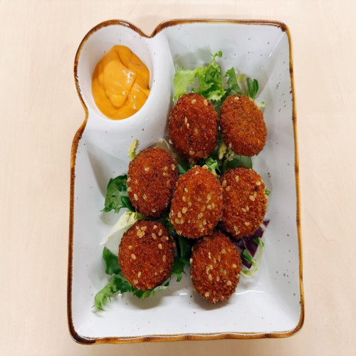 BOLAS DE QUESO
